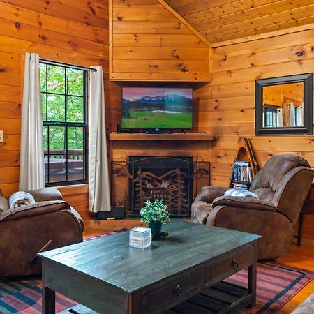 Great Smoky Mountains Cabin!, Secluded, Pet-Kid Friendly! Sevierville Eksteriør bilde