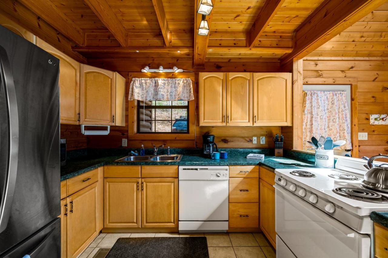 Great Smoky Mountains Cabin!, Secluded, Pet-Kid Friendly! Sevierville Eksteriør bilde
