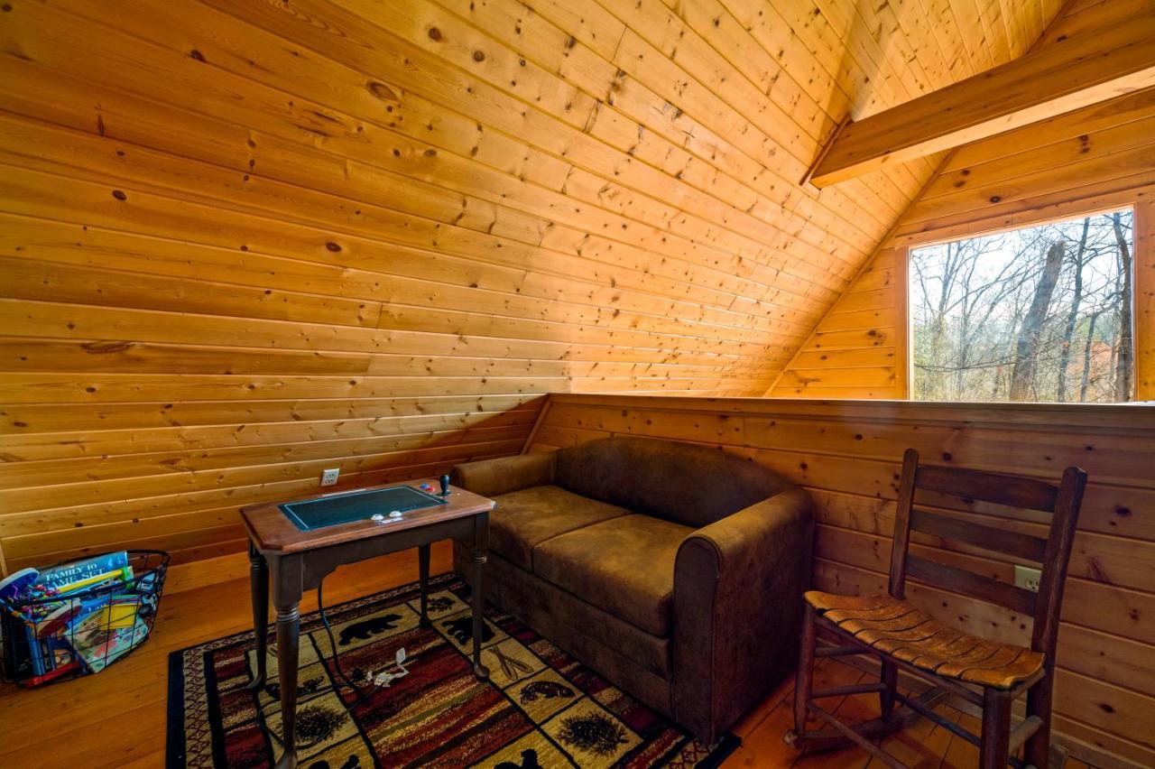 Great Smoky Mountains Cabin!, Secluded, Pet-Kid Friendly! Sevierville Eksteriør bilde