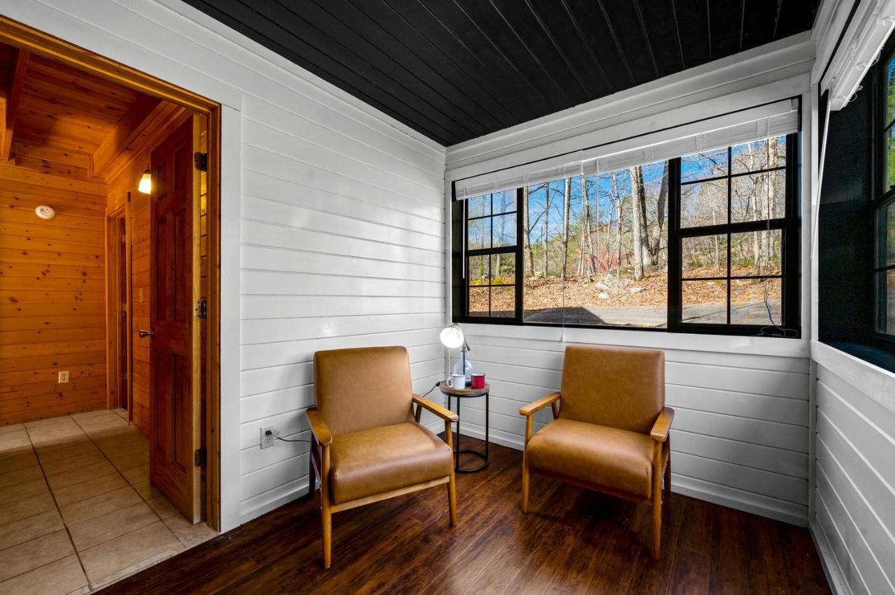 Great Smoky Mountains Cabin!, Secluded, Pet-Kid Friendly! Sevierville Eksteriør bilde